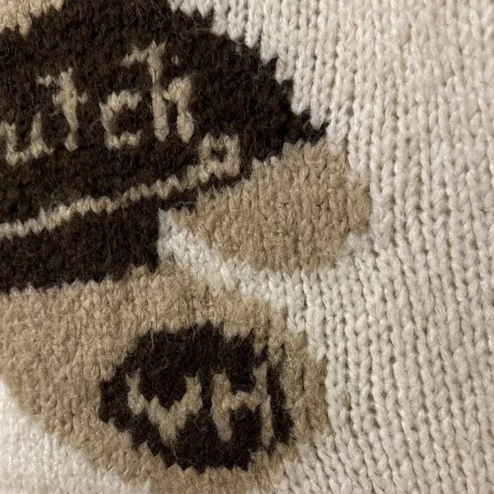 Von Dutch Cream and Brown Bear Crewneck Sweater - Picture 10 of 10
